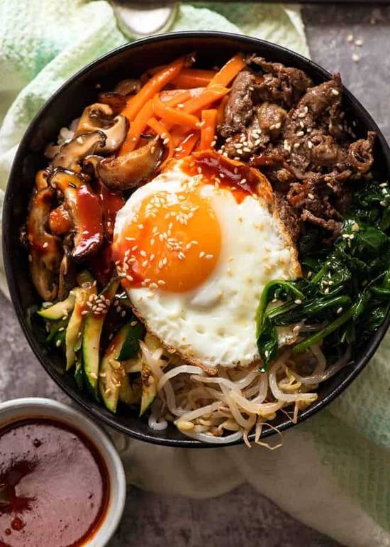Beef Hot Stone Rice 牛肉石锅拌饭